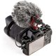 میکروفون BOYA-BY-MM1 نصب شده بر روی دوربین